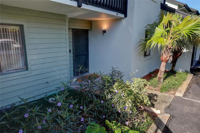 3708 GREENERY COURT 108, Tampa, FL 33618