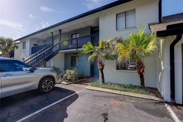 3708 GREENERY COURT 108, Tampa, FL 33618
