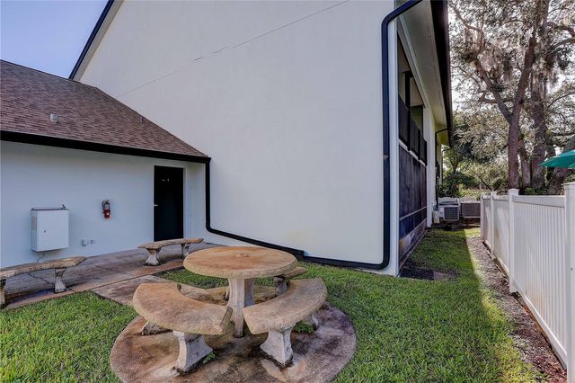 3708 GREENERY COURT 108, Tampa, FL 33618