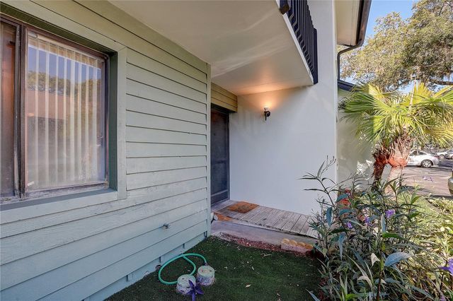 3708 GREENERY COURT 108, Tampa, FL 33618