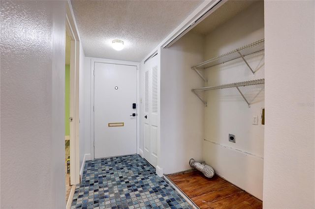 3708 GREENERY COURT 108, Tampa, FL 33618