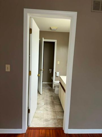 1228 Bradwell Lane -D, Mundelein, IL 60060