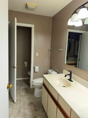 1228 Bradwell Lane -D, Mundelein, IL 60060