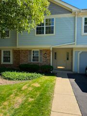 1228 Bradwell Lane -D, Mundelein, IL 60060