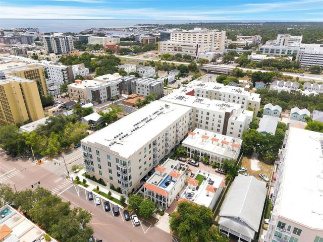 600 3RD AVENUE S 302, St Petersburg, FL 33701