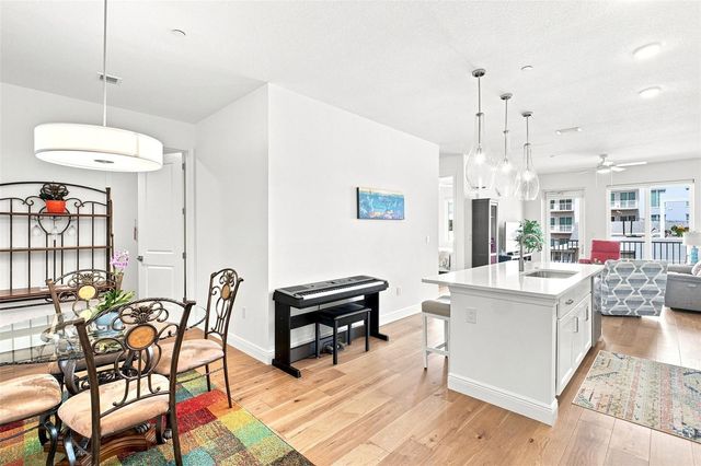 600 3RD AVENUE S 302, St Petersburg, FL 33701