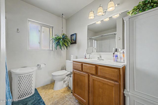 12002 S MANDAN Street, Phoenix, AZ 85044