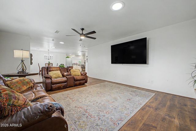 12002 S MANDAN Street, Phoenix, AZ 85044