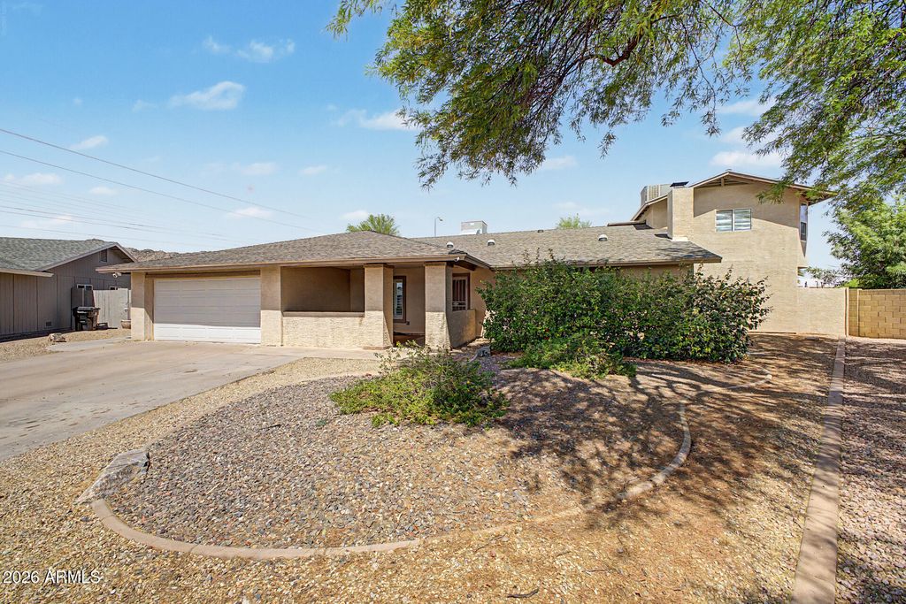 12002 S MANDAN Street, Phoenix, AZ 85044