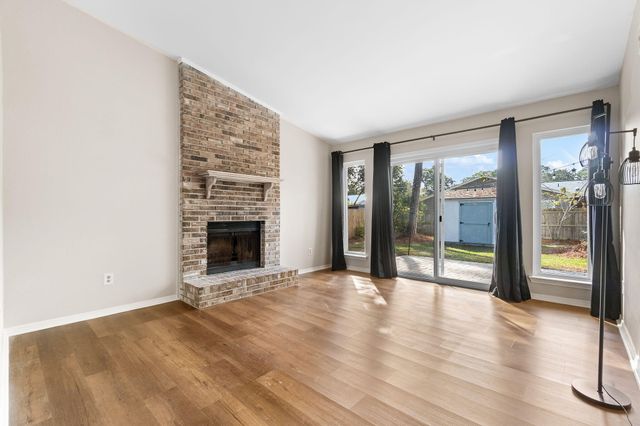 2709 Sunrunner Lane, Gulf Breeze, FL 32563