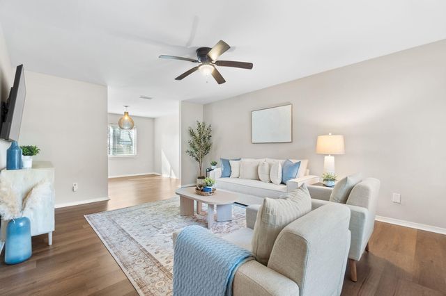 2709 Sunrunner Lane, Gulf Breeze, FL 32563