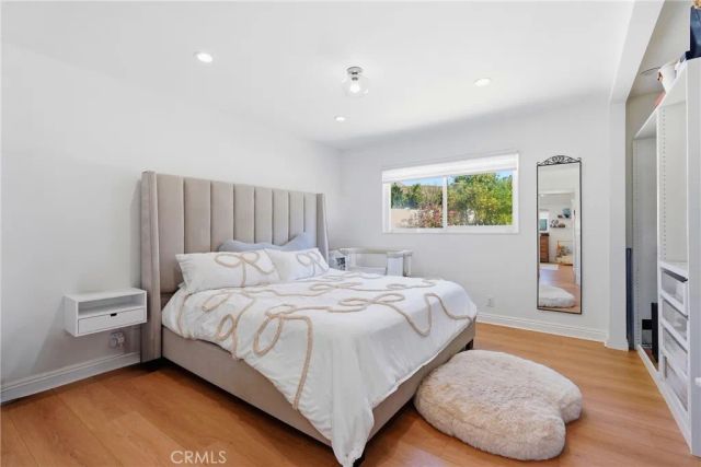 4563 Hempstead St, Simi Valley, CA 93063