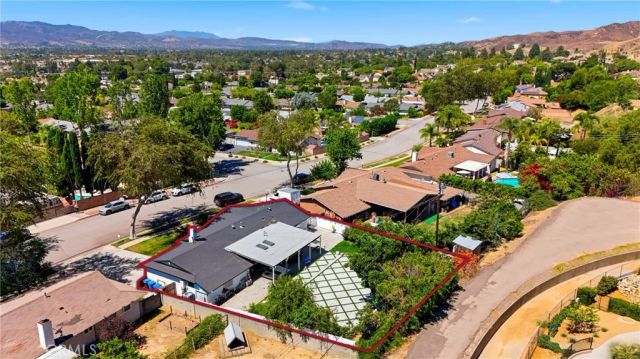 4563 Hempstead St, Simi Valley, CA 93063