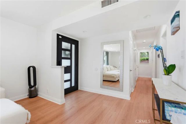4563 Hempstead St, Simi Valley, CA 93063