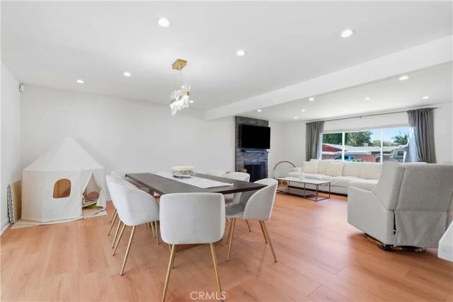 4563 Hempstead St, Simi Valley, CA 93063
