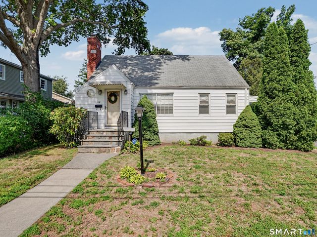 64 Breyer Avenue, Bridgeport, CT 06606
