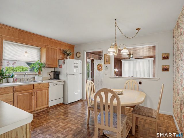 64 Breyer Avenue, Bridgeport, CT 06606