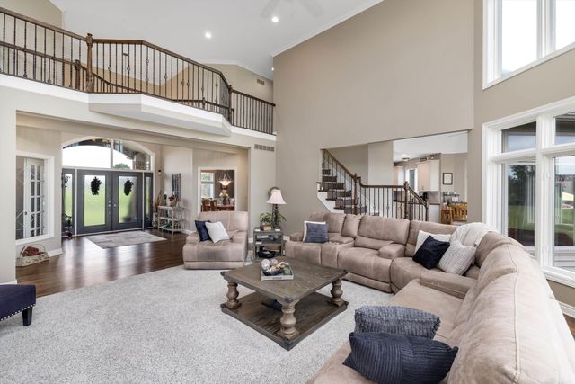 68223 Hillside Lane, Washington, MI 48095