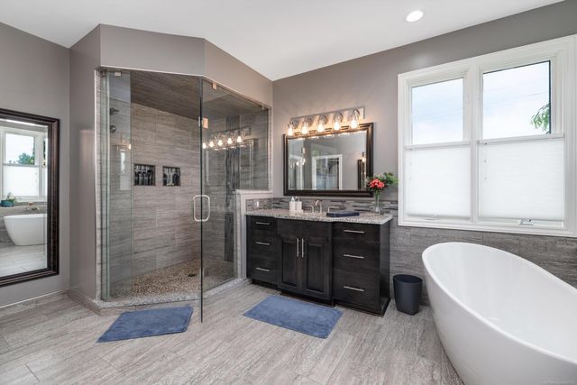 68223 Hillside Lane, Washington, MI 48095