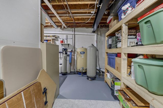 68223 Hillside Lane, Washington, MI 48095