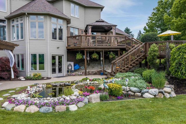 68223 Hillside Lane, Washington, MI 48095