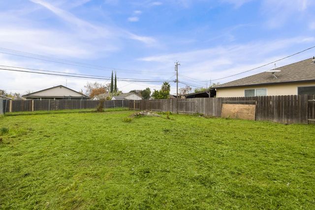 3817 Balsam St, Sacramento, CA 95838