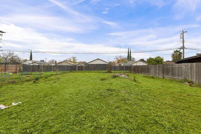 3817 Balsam St, Sacramento, CA 95838