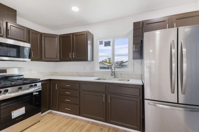 3817 Balsam St, Sacramento, CA 95838