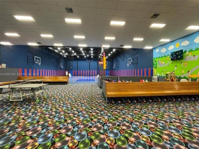 16571 Blatt Boulevard 203, Weston, FL 33326