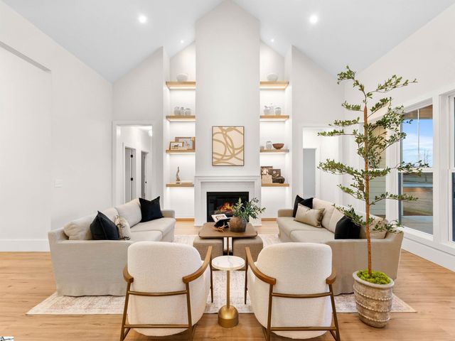 3364 Fairview Road, Fountain Inn, SC 29644