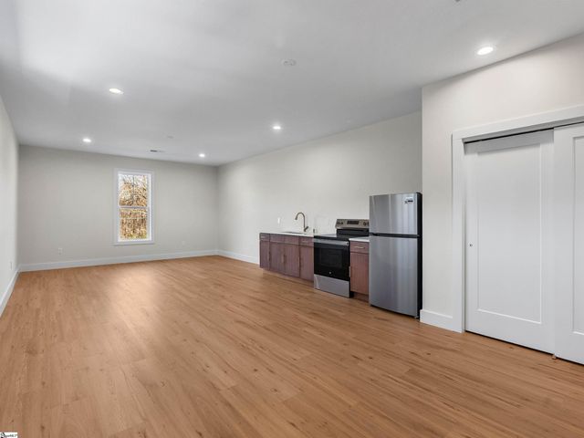 3364 Fairview Road, Fountain Inn, SC 29644