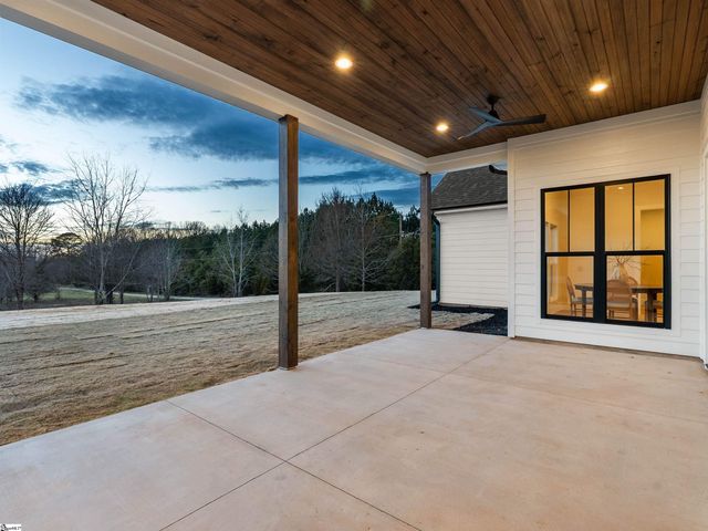 3364 Fairview Road, Fountain Inn, SC 29644