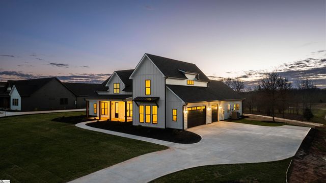 3364 Fairview Road, Fountain Inn, SC 29644