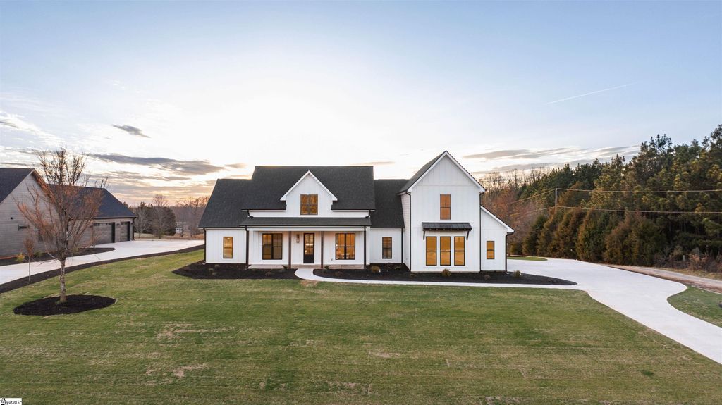 3364 Fairview Road, Fountain Inn, SC 29644