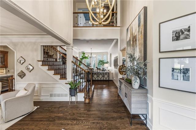 14107 Manor Road, Leawood, KS 66224