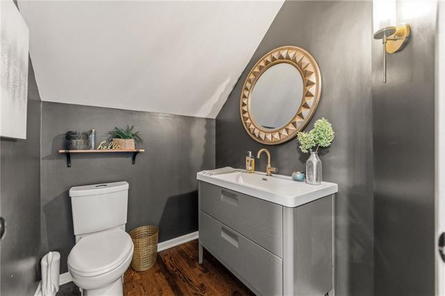 14107 Manor Road, Leawood, KS 66224
