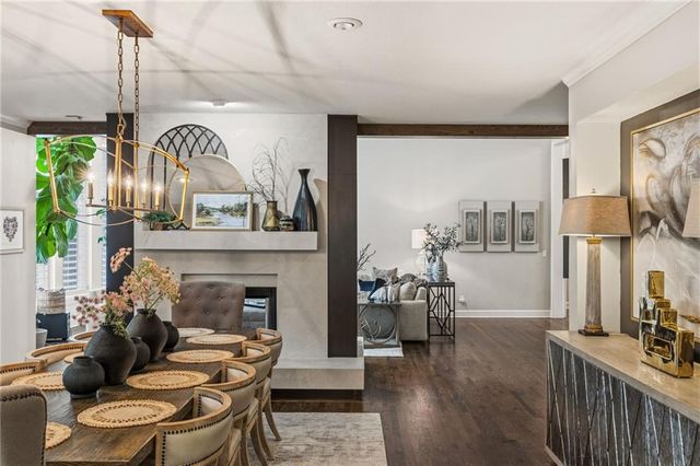 14107 Manor Road, Leawood, KS 66224