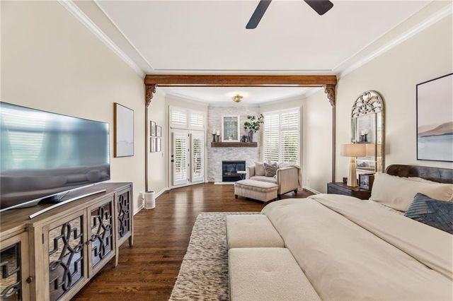 14107 Manor Road, Leawood, KS 66224