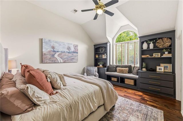 14107 Manor Road, Leawood, KS 66224