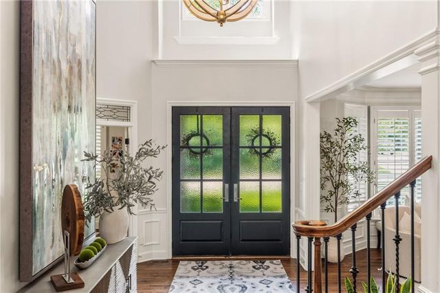 14107 Manor Road, Leawood, KS 66224