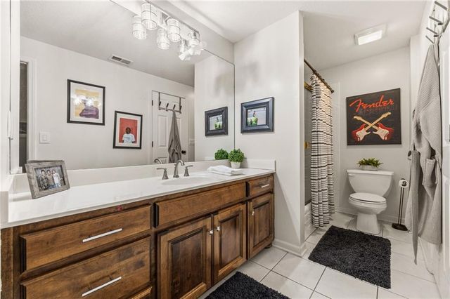 14107 Manor Road, Leawood, KS 66224