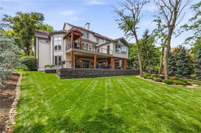14107 Manor Road, Leawood, KS 66224