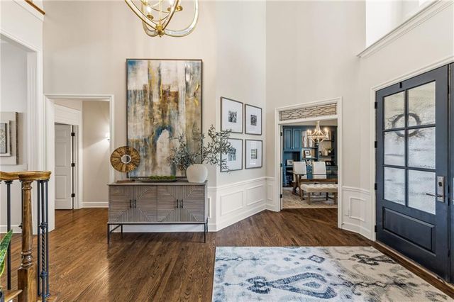 14107 Manor Road, Leawood, KS 66224
