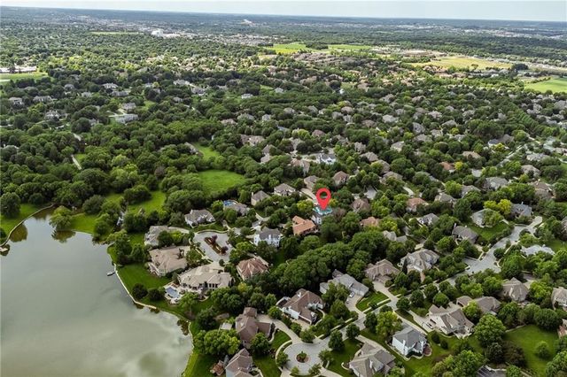 14107 Manor Road, Leawood, KS 66224