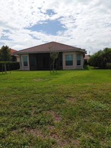 11354 Pond Cypress Street, Fort Myers, FL 33913