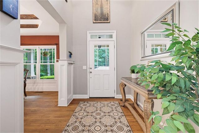 3560 Ridge Drive, Gainesville, GA 30501