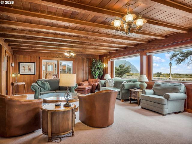 1021 S PROM, Seaside, OR 97138