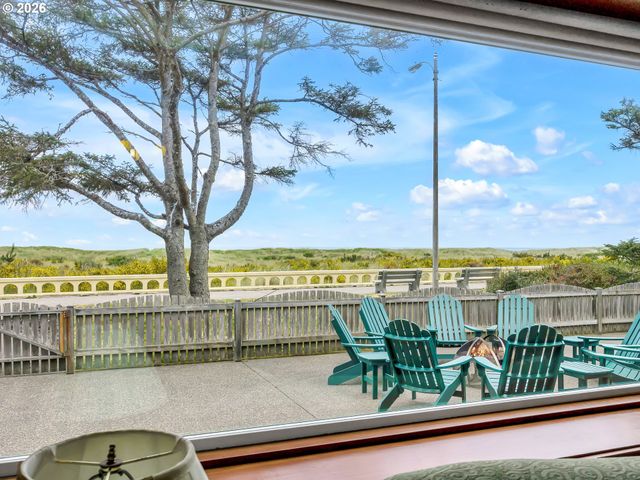 1021 S PROM, Seaside, OR 97138