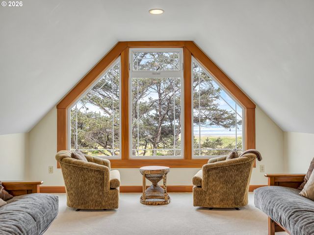 1021 S PROM, Seaside, OR 97138