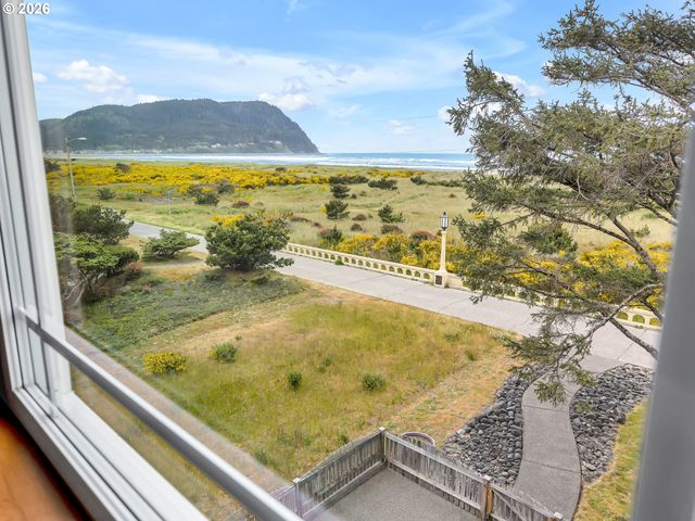 1021 S PROM, Seaside, OR 97138